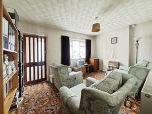 Lounge- click for photo gallery